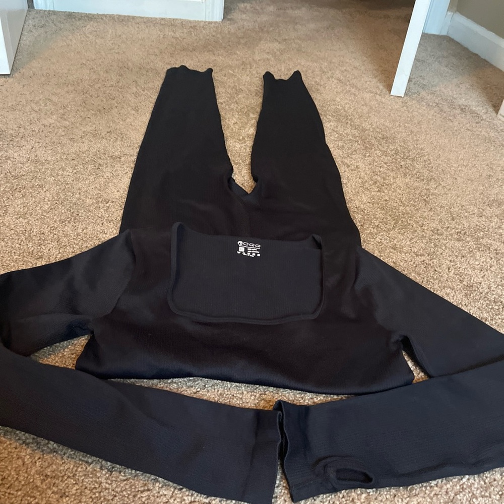 OQQ Black Ribbed one piece bodysuit jumper yoga with Square Neck Detail. Xl.